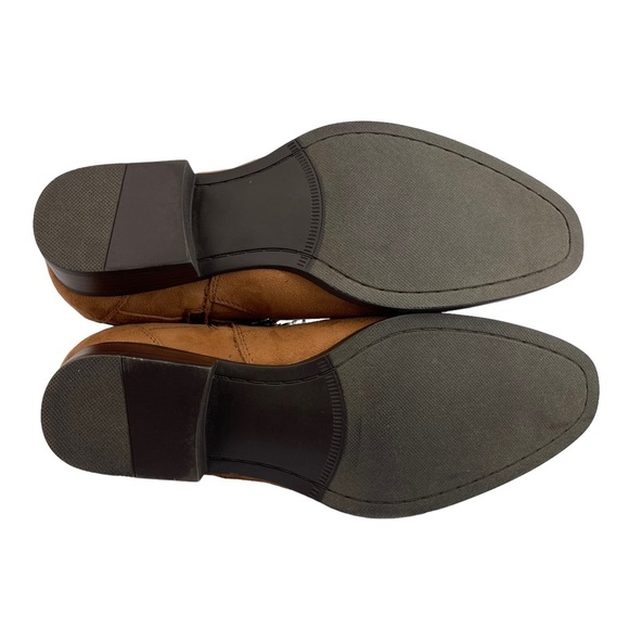 Metropolitan View Bootie With Chain - Picture 7 of 8